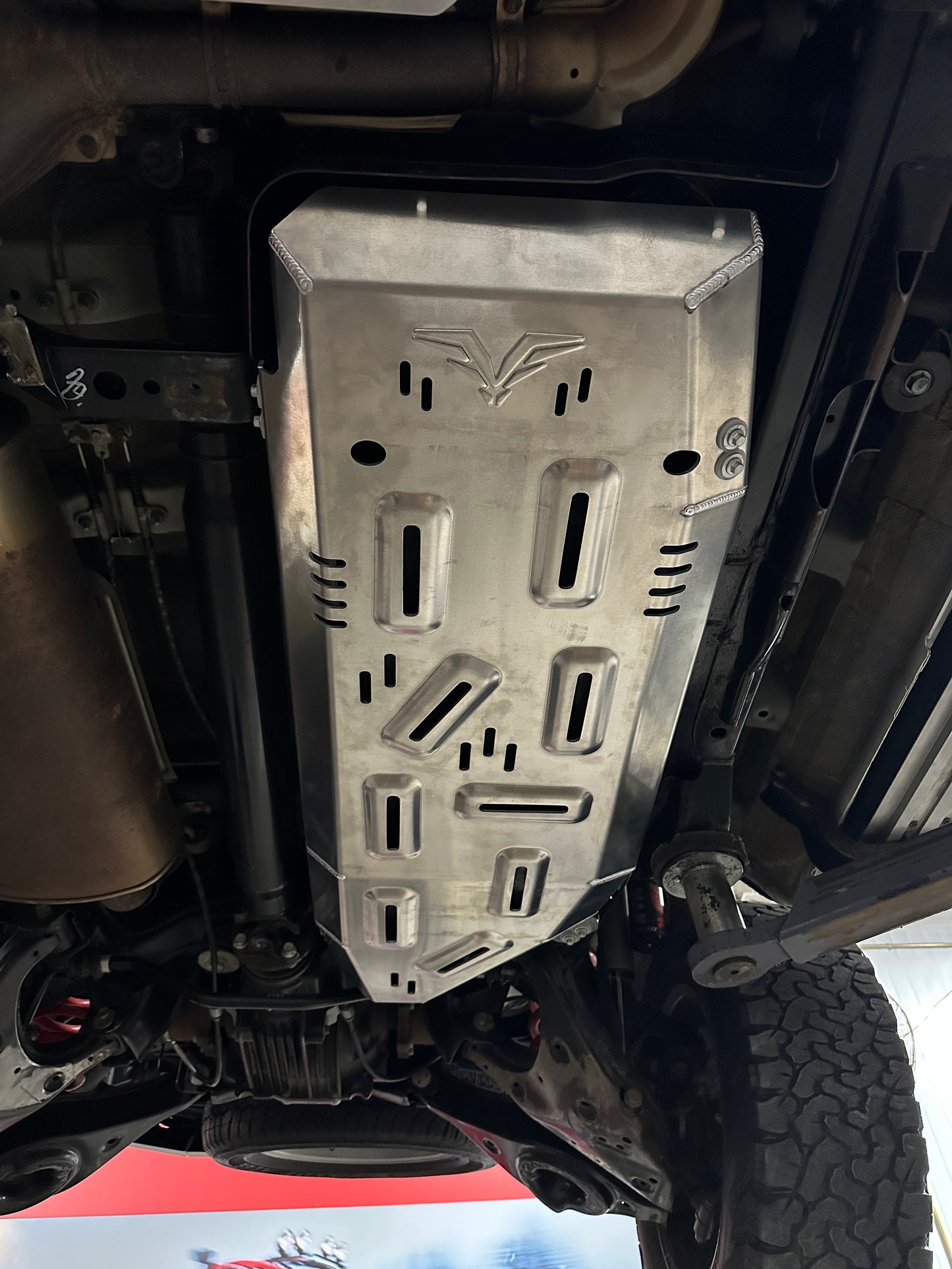 Fuken FK AL-MG ALLOY  FUEL TANK SKID PLATE NISSAN ARMADA(2022-PRESENT)