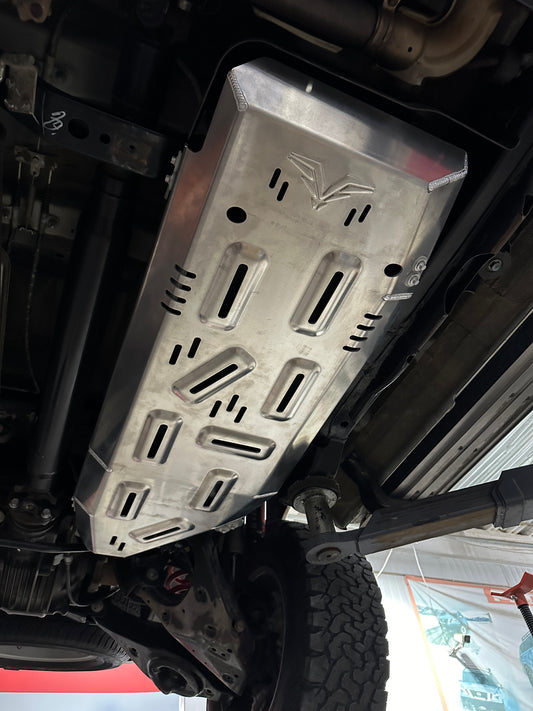 Fuken FK AL-MG ALLOY  FUEL TANK SKID PLATE NISSAN ARMADA(2022-PRESENT)