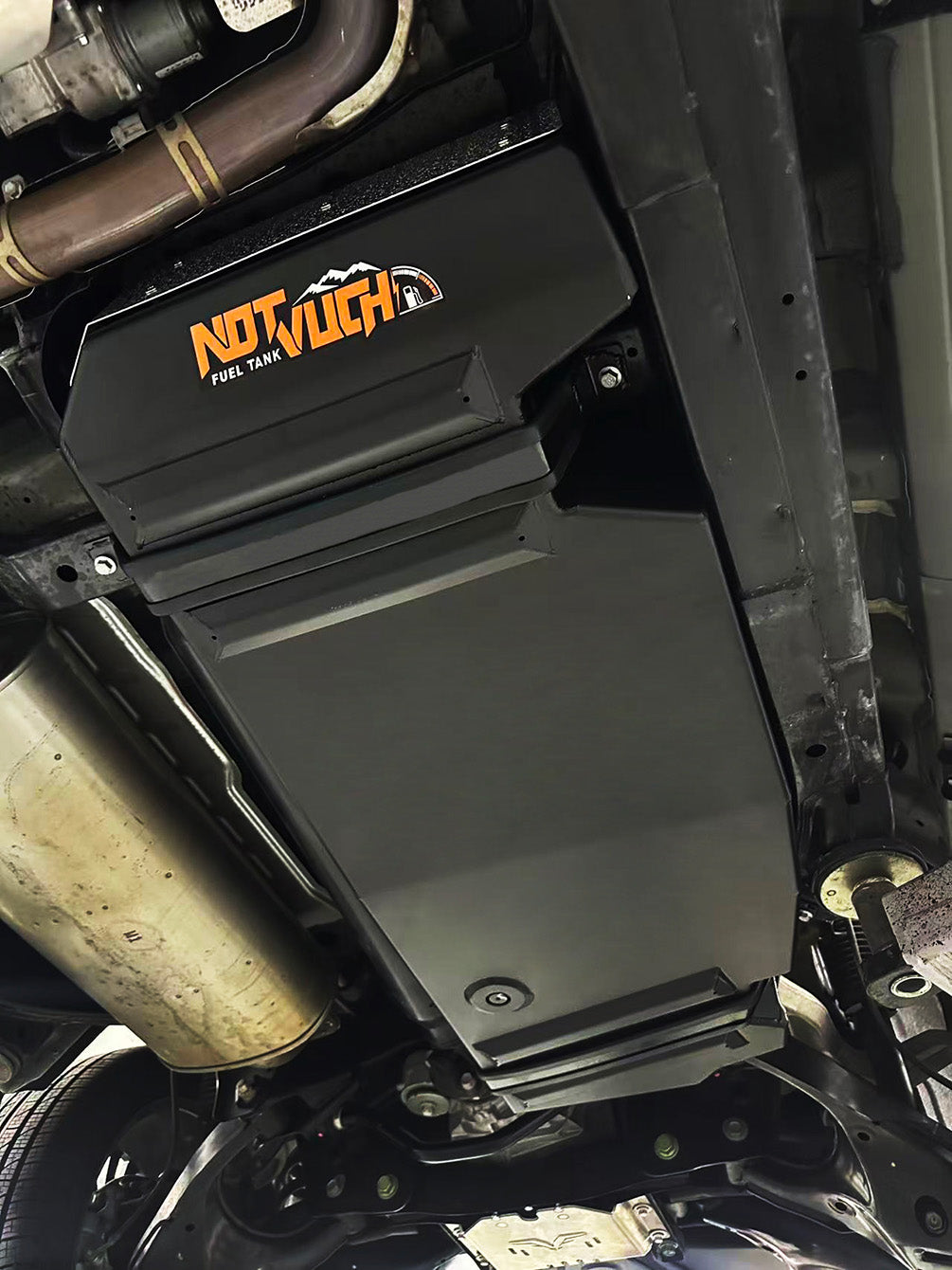 Fuken FK-NOTVUCH 138L Replacement Main Fuel Tank — Fits 2025+ Nissan Patrol Y63 3.5L Twin-Turbo V6