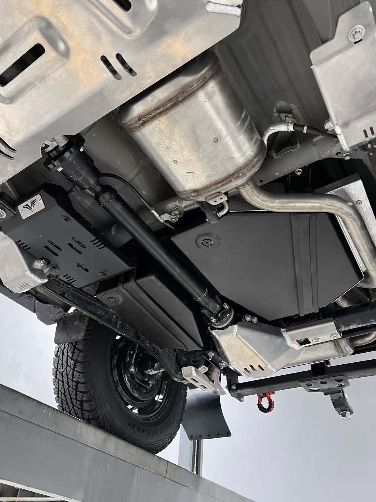 Fuken FK-NOTVUCH 65L Replacement Main Fuel Tank — Fits 2019+ Suzuki Jimny 1.5L