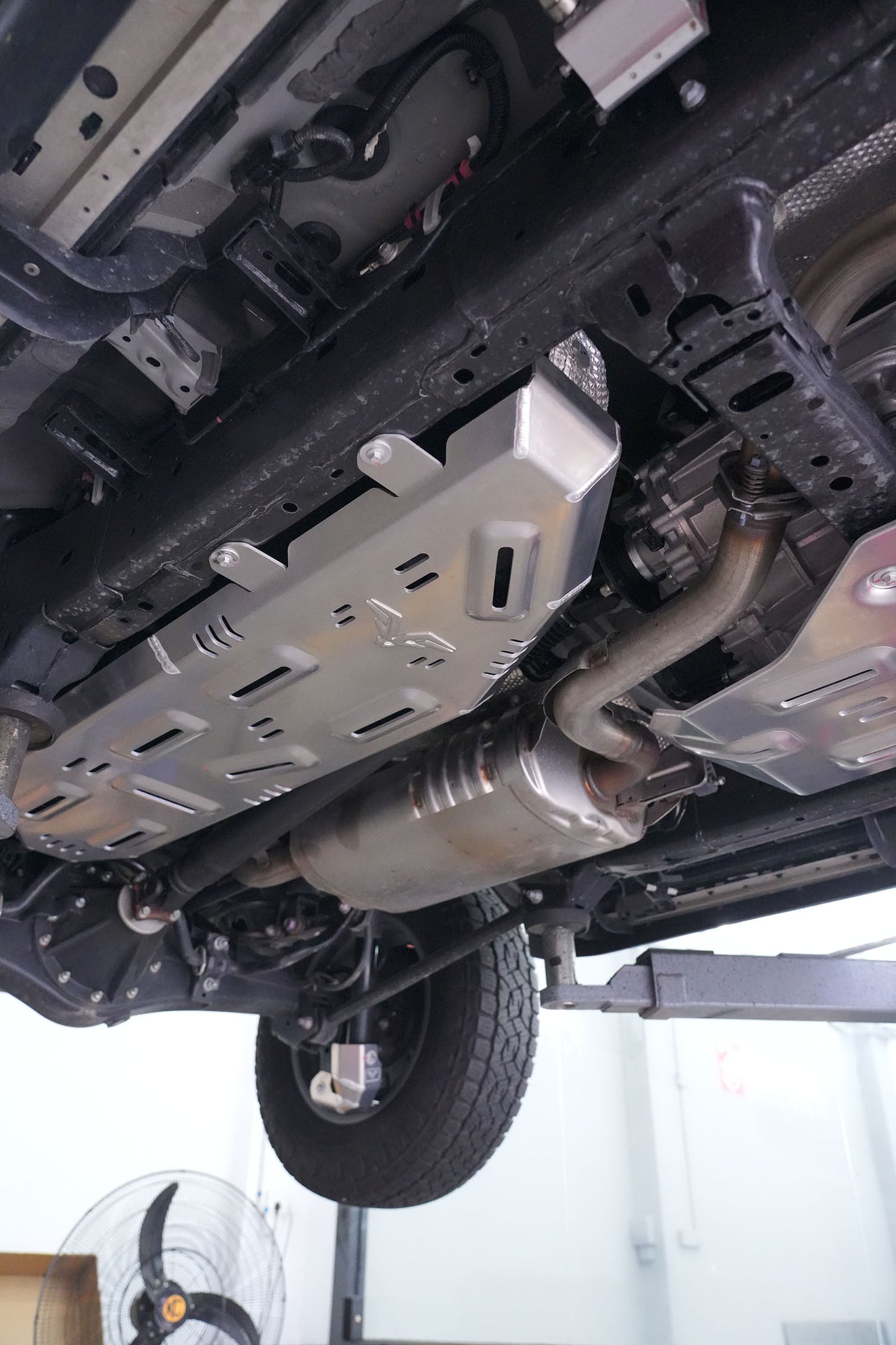 Fuken FK Al-Mg Alloy Fuel Tank Skid Plate | 2024+ Lexus GX550